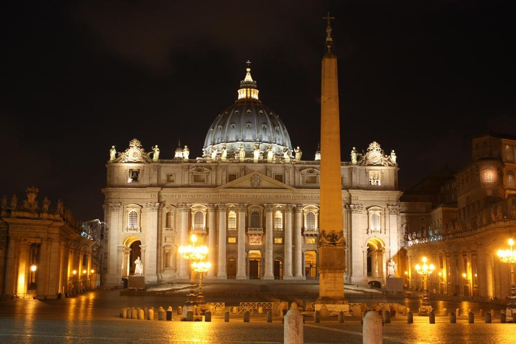 Elegant Apartment Near The Vatican And Piazza Navona Roma Exterior foto